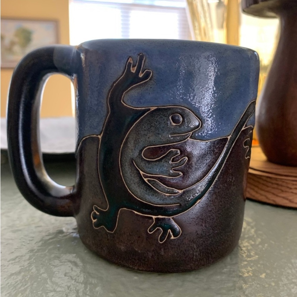 Cute design by Mara mug with lizards